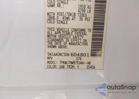 2013 Nissan Armada Sv z USA, uszkodzony, nr VIN 5N1AA0NC5DN604801